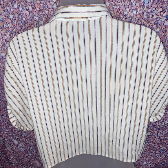 Forever21 White with blue/brown stripes crop shirt - Picture 2 of 4